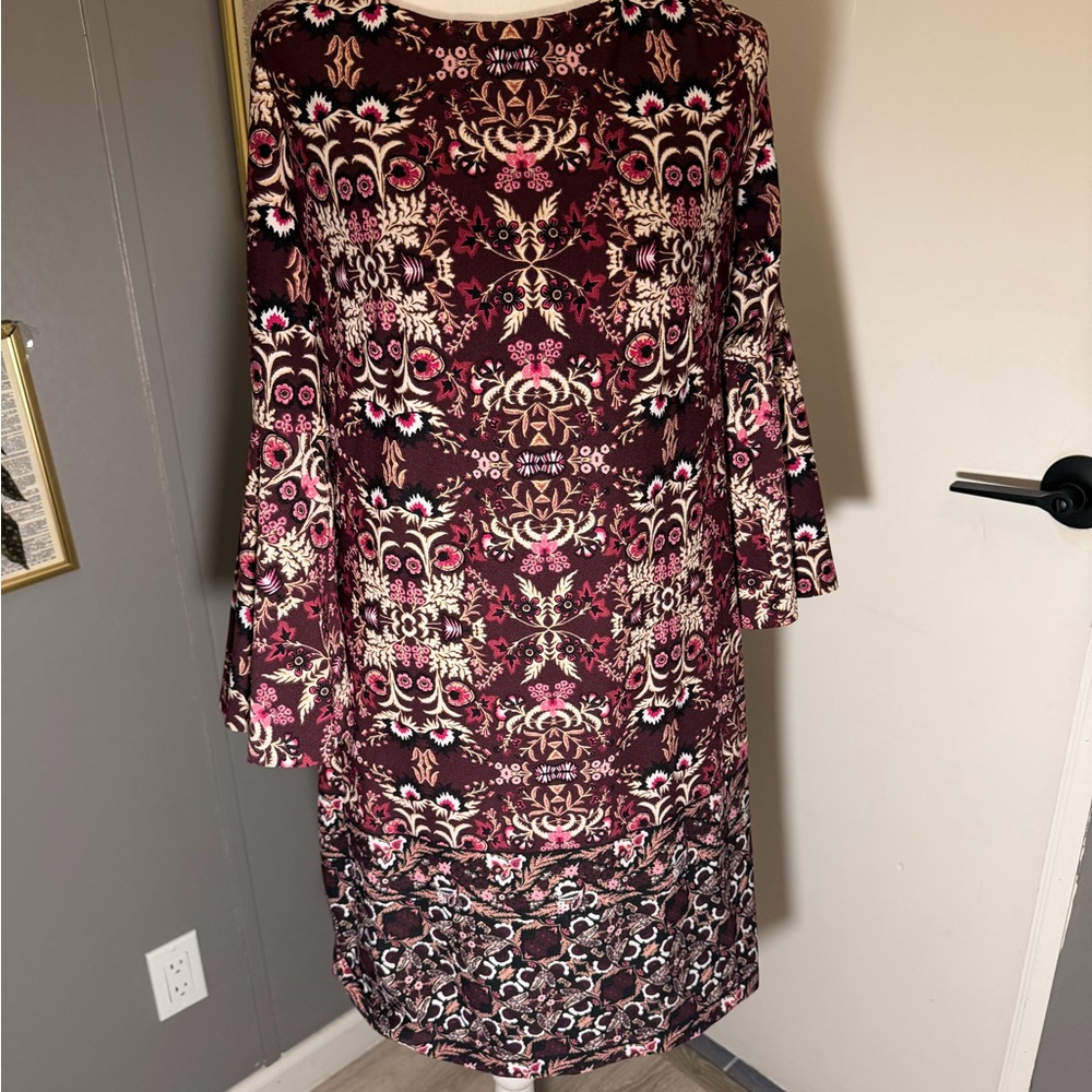 Vince Camuto Burgundy and Pink Long Sleeve Dress